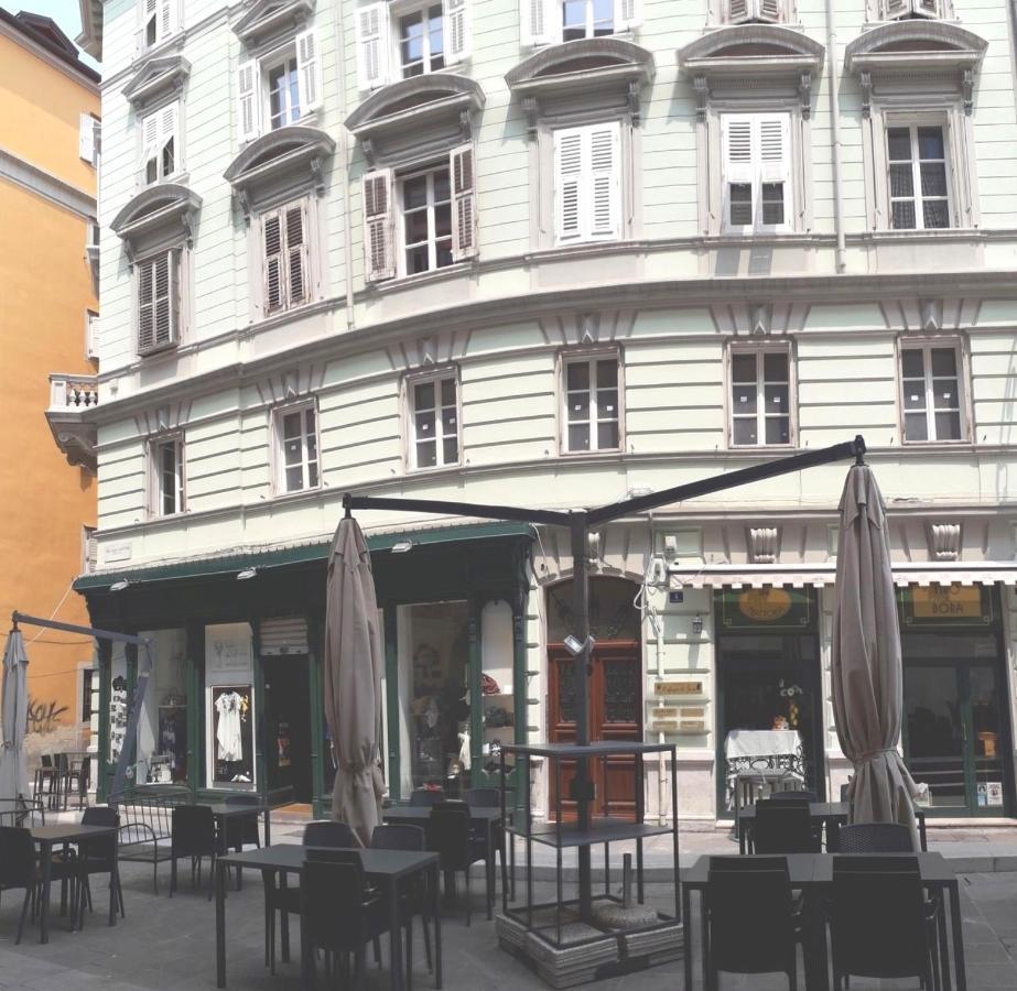 Pogri House Unita Apartment Триест Екстериор снимка
